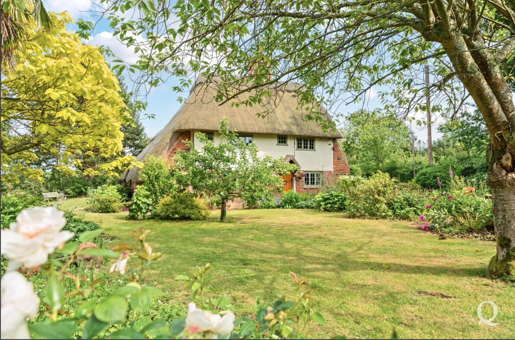 2026 MAY Quealy Orchard Cottage Kent