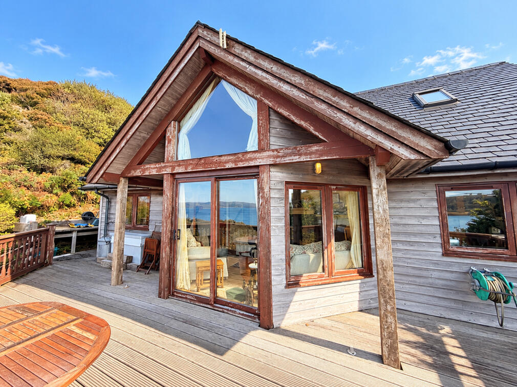 2026 OCTOBER QUEALY PROPERTY FEATURE RANZO SCOTLAND 14